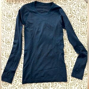 Lululemon long sleeve swiftly sz 4